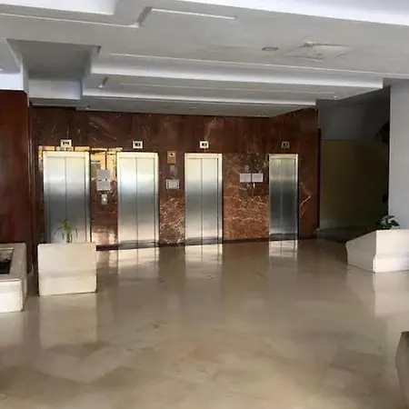 Ver61 - Design Studio, Pool, Beach, City Center