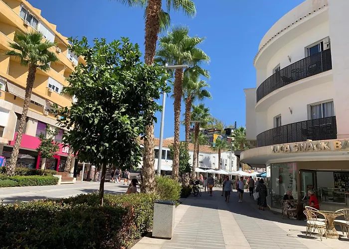 Апартаменты Apartamento Torremolinos *